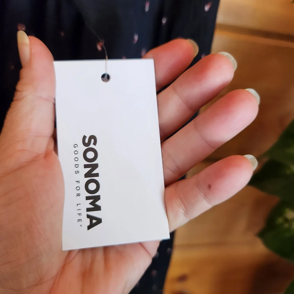 Sonoma 💜 NWT Maternity Blue Floral Peasant Tunic‎ Stretch Top Keyhole Pleated L - Picture 8 of 8